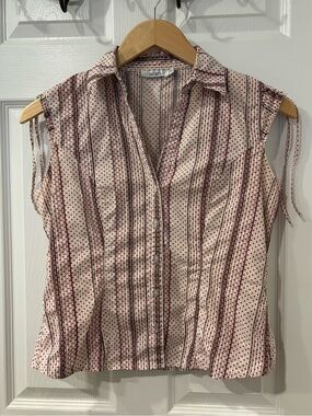 Ricki's Cream Button-Down Sleeveless Top with Red Stripe & Dot Print